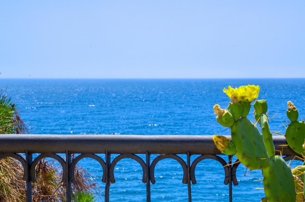 Casa Di Mare Barabba Villa Santa Teresa Di Riva Cameră foto